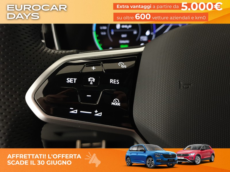 Volkswagen Touareg 3.0 v6 tsi ehybrid r 462cv auto