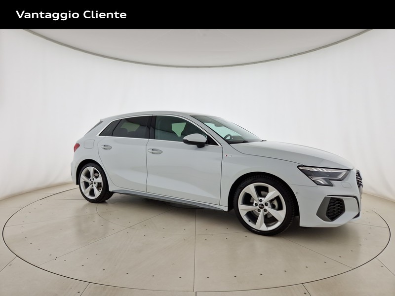 Audi A3 sportback 35 2.0 tdi s line edition s-tronic