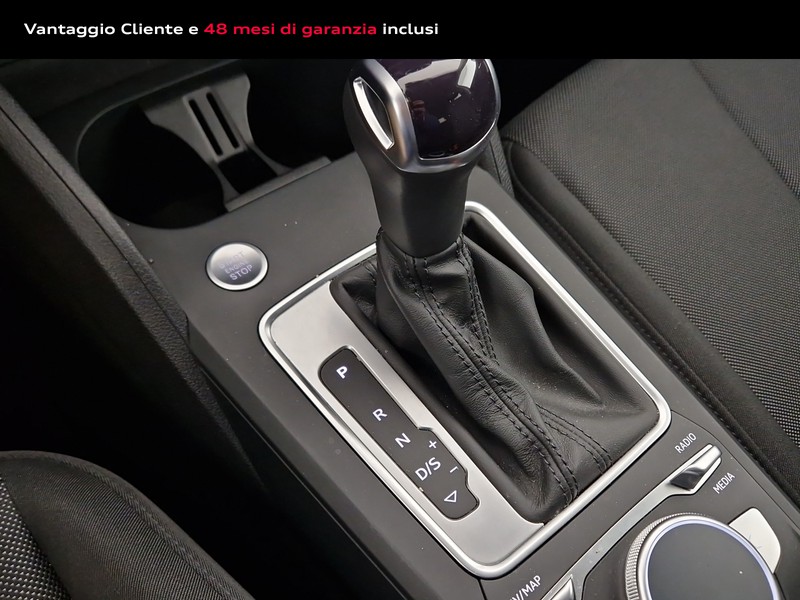 Audi Q2 30 2.0 tdi business s-tronic