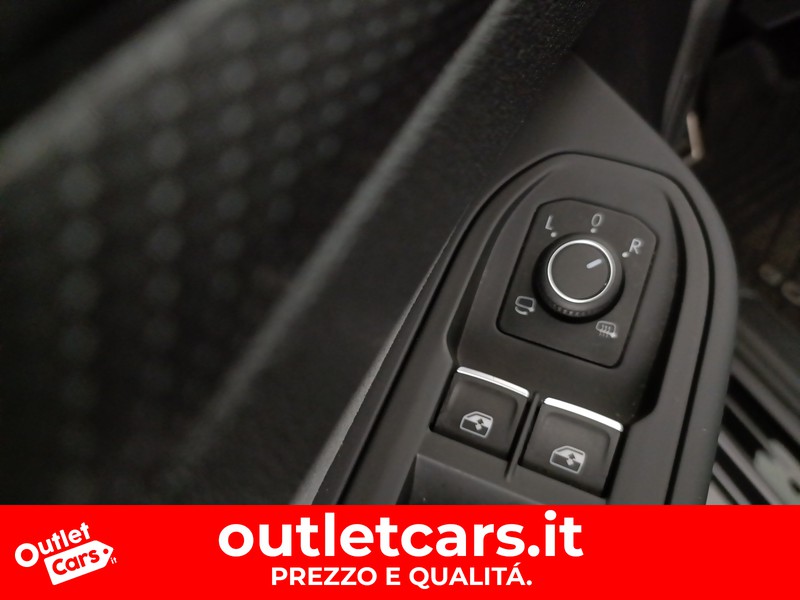Volkswagen Golf 2.0 tdi r-line 150cv dsg