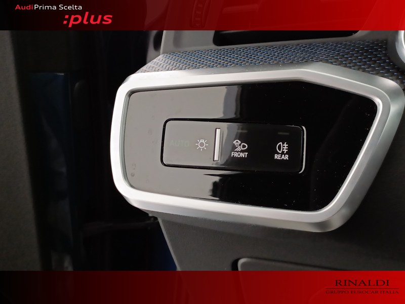 Audi RS6 avant 4.0 mhev performance quattro tiptronic