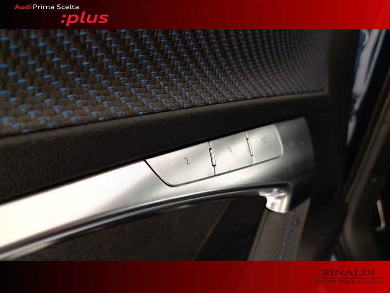 Audi RS6 avant 4.0 mhev performance quattro tiptronic