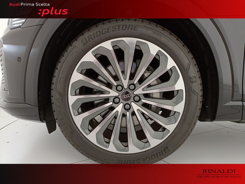 Audi Q8 e-tron 55 s line edition quattro