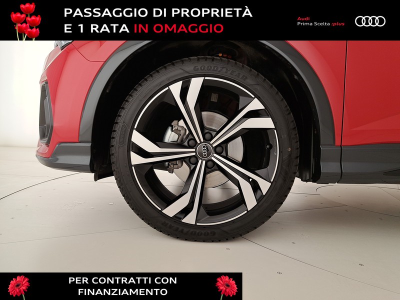 Audi Q3 sportback 35 1.5 tfsi identity black s-tronic