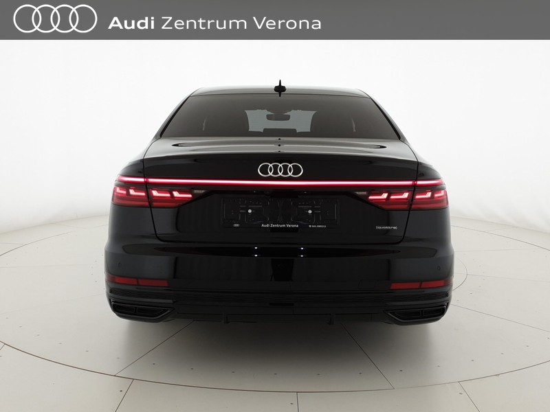 Audi A8 50TDI 286CV Q.tiptr Listino: 148.640€