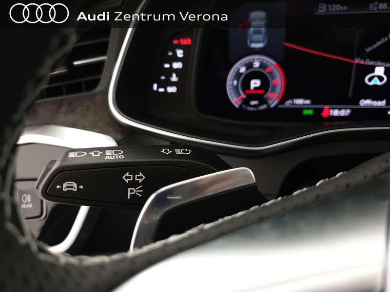 Audi A7 50TDI 286CV Q. tiptr Business Plus L: 118.090€