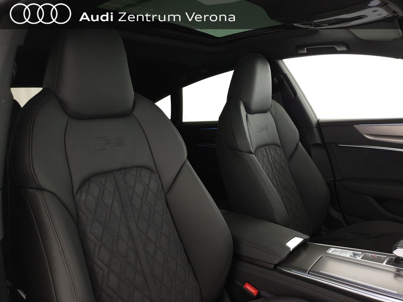 Audi RS7 4.0TFSI 600CV Q. tiptr Listino: 178.963€