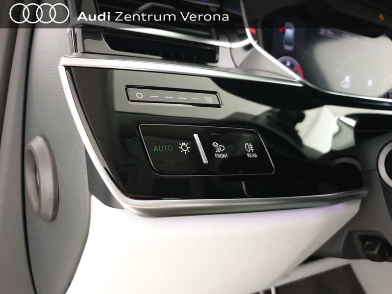Audi A8 50TDI 286CV Q. Str L: 158.605